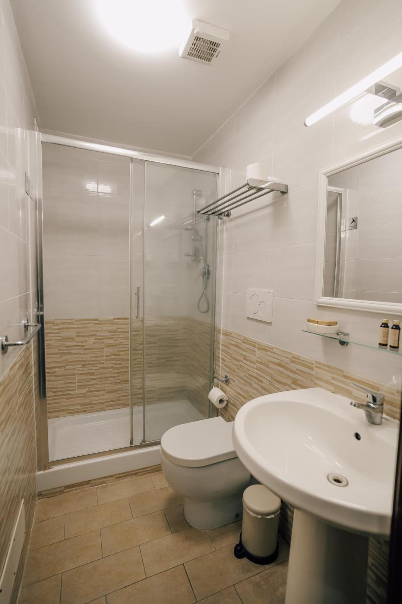 Walker Rooms Рим Экстерьер фото